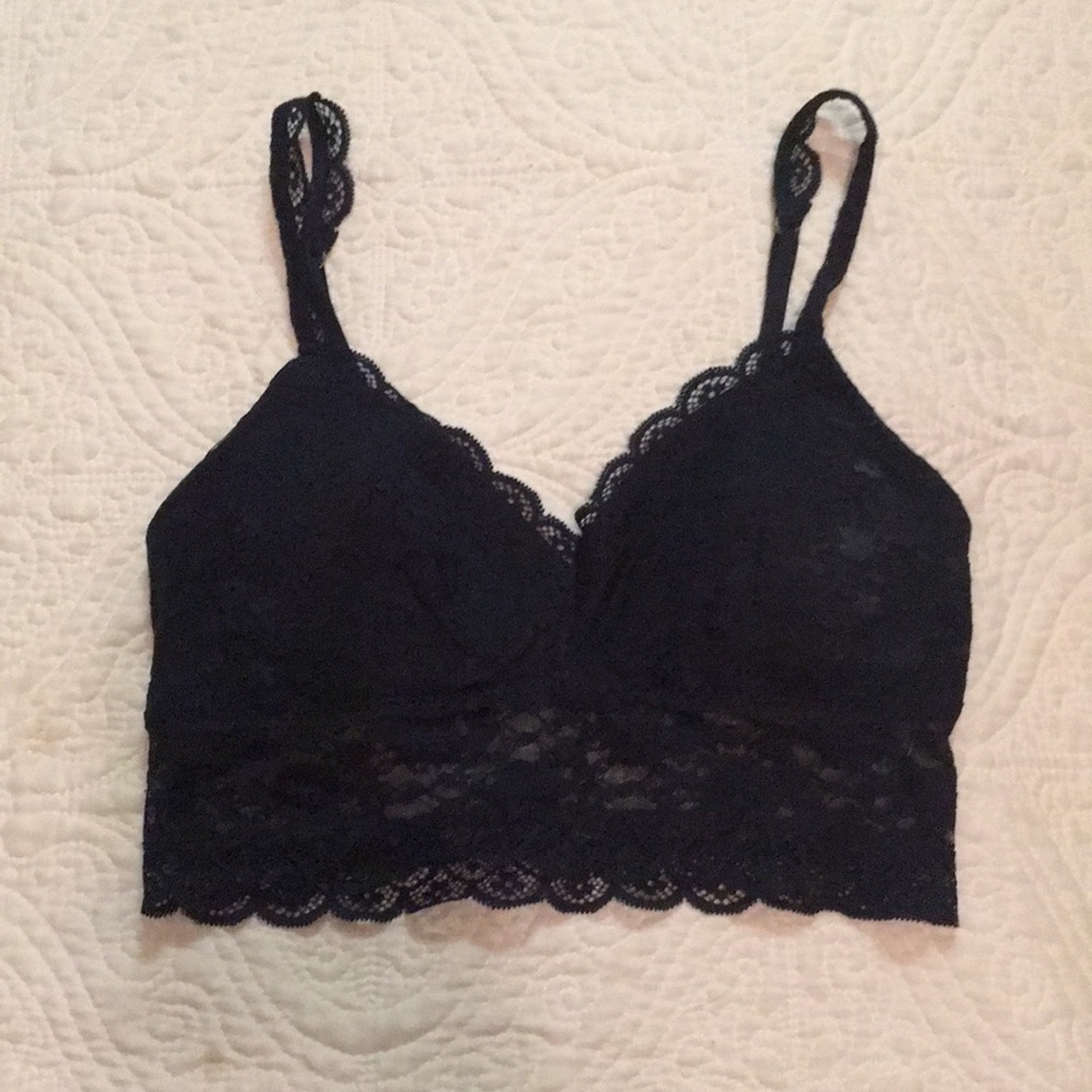Adorable Gilly Hicks navy blue bralette XS